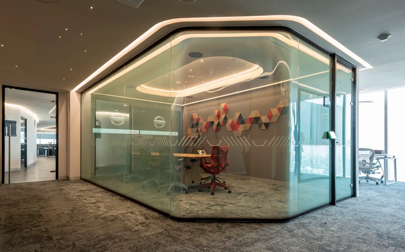 Fotografía de cancelería para oficinas styleSPACE, máxima luz y diseño