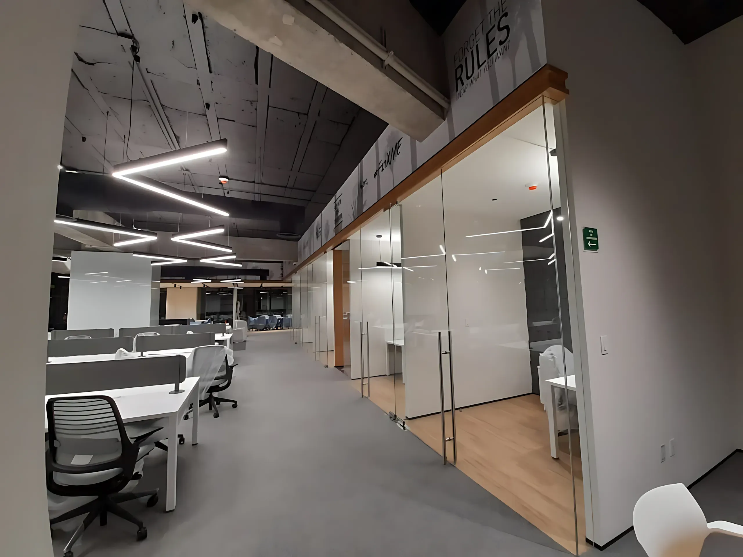 Mamparas divisorias F21 CDMX