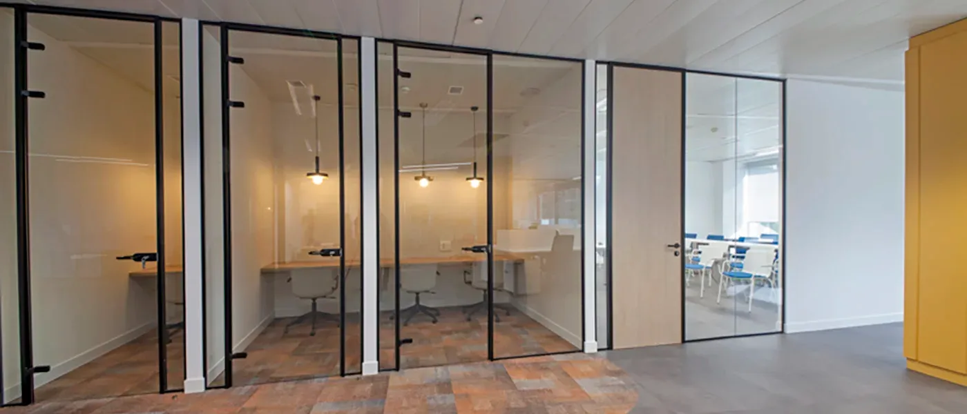 Imagen de presentación de puertas correderas, abatibles, pivotantes styleDOOR